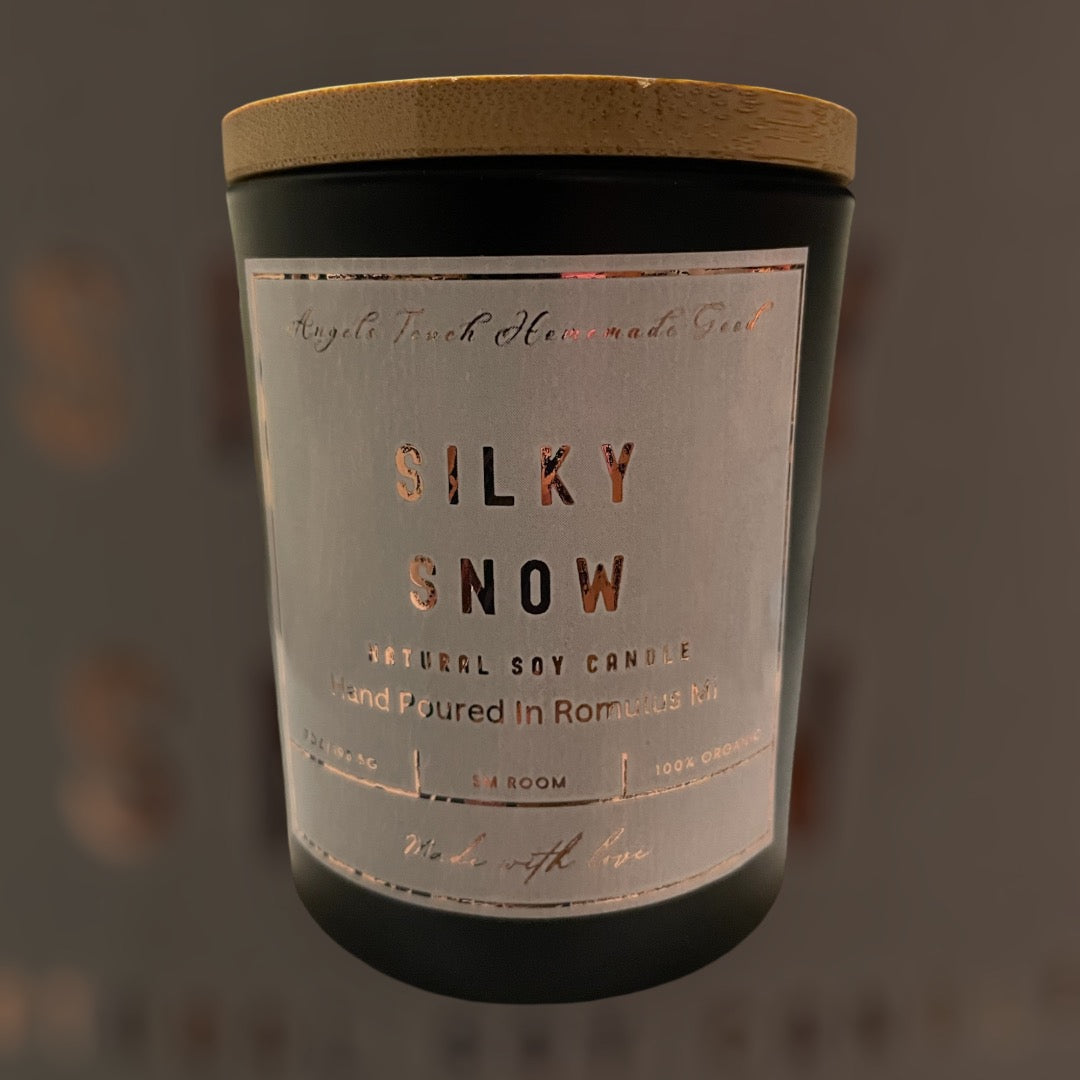 Silky Snow 7oz candle